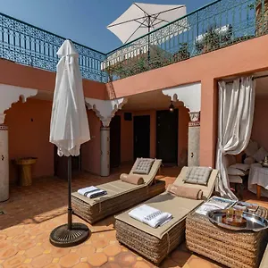فندق مبيت وإفطار Soraya Hammam & Jacuzzi ***
