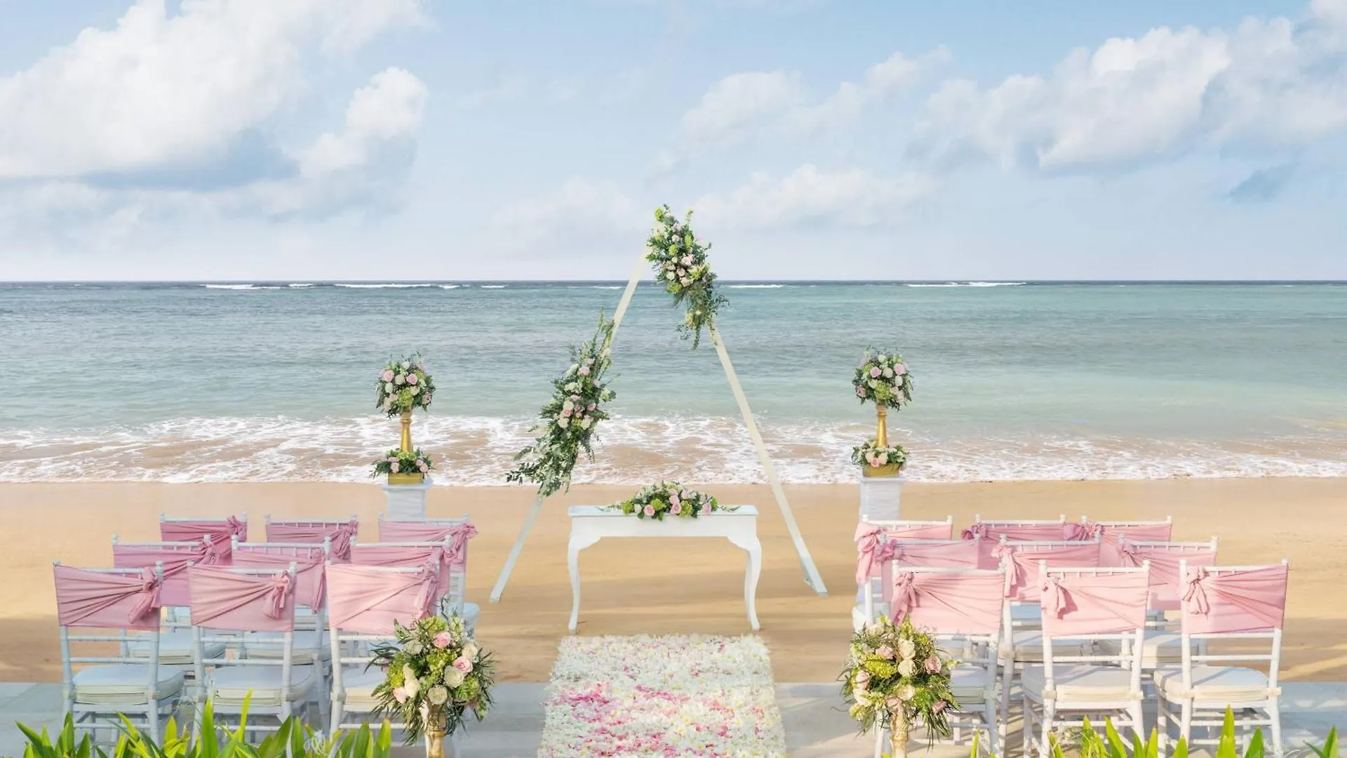 נוסא דואה The Laguna, A Luxury Collection Resort & Spa, Nusa Dua, Bali
